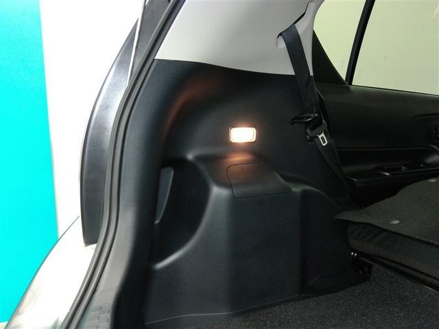 アクア G ハイブリッド 衝突被害軽減システム 横滑り防止機能 ABS エアバッグ オートクルーズコントロール 盗難防止装置 バックカメラ ETC ドラレコ ミュージックプレイヤー接続可 CD スマートキー(19枚目)