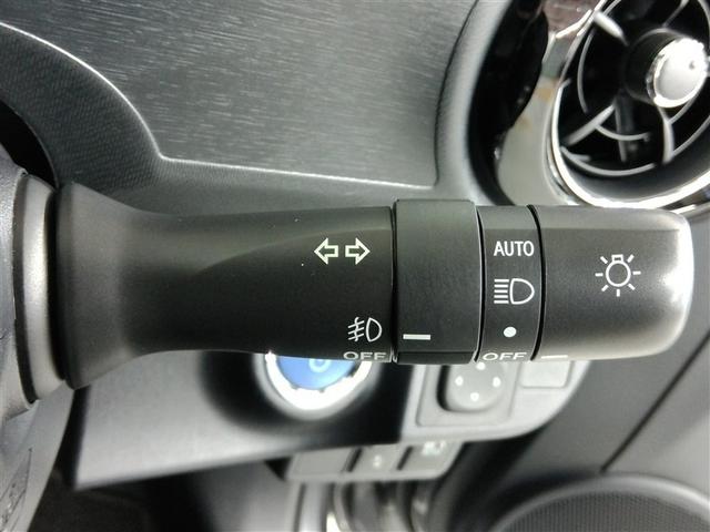 アクア G ハイブリッド 衝突被害軽減システム 横滑り防止機能 ABS エアバッグ オートクルーズコントロール 盗難防止装置 バックカメラ ETC ドラレコ ミュージックプレイヤー接続可 CD スマートキー(32枚目)