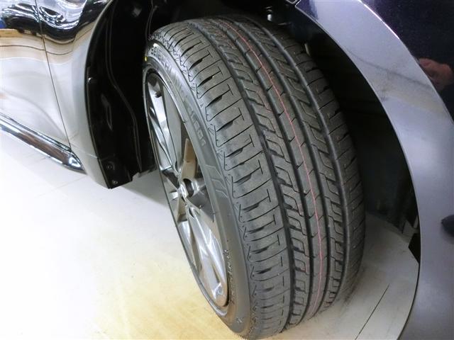 カローラツーリング ハイブリッド　ダブルバイビー　ハイブリッド　安全装備　衝突被害軽減システム　横滑り防止機能　ＡＢＳ　エアバッグ　オートクルーズコントロール　盗難防止装置　バックカメラ　ＥＴＣ　ドラレコ　ミュージックプレイヤー接続可　ＣＤ　キーレス（8枚目）