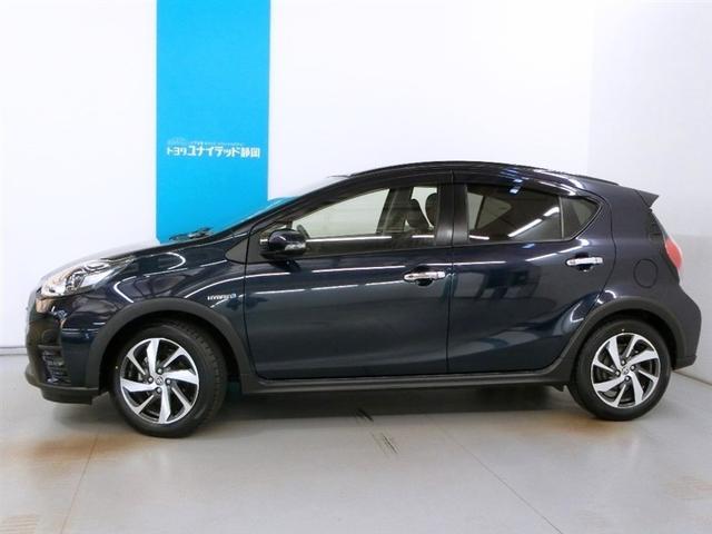 アクア クロスオーバー　ハイブリッド　ワンオーナー　衝突被害軽減システム　横滑り防止機能　ＡＢＳ　エアバッグ　盗難防止装置　バックカメラ　ドラレコ　ミュージックプレイヤー接続可　ＣＤ　スマートキー　キーレス　フル装備（3枚目）