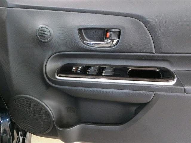 アクア クロスオーバー　ハイブリッド　ワンオーナー　衝突被害軽減システム　横滑り防止機能　ＡＢＳ　エアバッグ　盗難防止装置　バックカメラ　ドラレコ　ミュージックプレイヤー接続可　ＣＤ　スマートキー　キーレス　フル装備（35枚目）