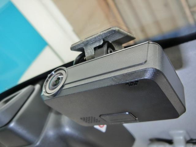 スペーシアカスタムＺ ターボ　ハイブリッド　ワンオーナー　衝突被害軽減システム　横滑り防止機能　ＡＢＳ　エアバッグ　オートクルーズコントロール　盗難防止装置　アイドリングストップ　ＥＴＣ　ドラレコ　ミュージックプレイヤー接続可（25枚目）