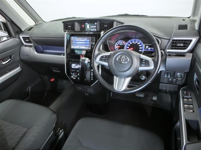 �X�C�b�`�ނ̔z�u�܂ōl����ꂽ�C���X�g�������g�p�l���A�X�b�L���Ƃ����f�U�C���ł��B