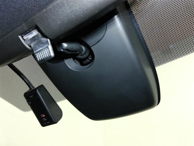 カローラ ダブルバイビー 安全装備 衝突被害軽減システム 横滑り防止機能 ABS エアバッグ オートクルーズコントロール 盗難防止装置 バックカメラ ETC ドラレコ ミュージックプレイヤー接続可 スマートキー キーレス(23枚目)