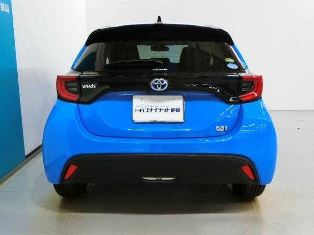 ヤリス ハイブリッドＺ　ハイブリッド　ワンオーナー　展示・試乗車　安全装備　衝突被害軽減システム　横滑り防止機能　ＡＢＳ　エアバッグ　オートクルーズコントロール　盗難防止装置　バックカメラ　ＥＴＣ　ドラレコ　スマートキー（6枚目）