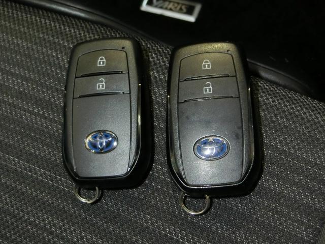 ヤリス ハイブリッドＺ　ハイブリッド　ワンオーナー　展示・試乗車　安全装備　衝突被害軽減システム　横滑り防止機能　ＡＢＳ　エアバッグ　オートクルーズコントロール　盗難防止装置　バックカメラ　ＥＴＣ　ドラレコ　スマートキー（21枚目）