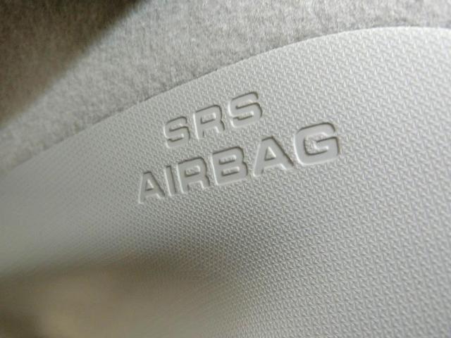 ルーミー カスタムＧ　ワンオーナー　安全装備　衝突被害軽減システム　横滑り防止機能　ＡＢＳ　エアバッグ　オートクルーズコントロール　盗難防止装置　アイドリングストップ　バックカメラ　ＥＴＣ　ドラレコ　ＣＤ　スマートキー（29枚目）