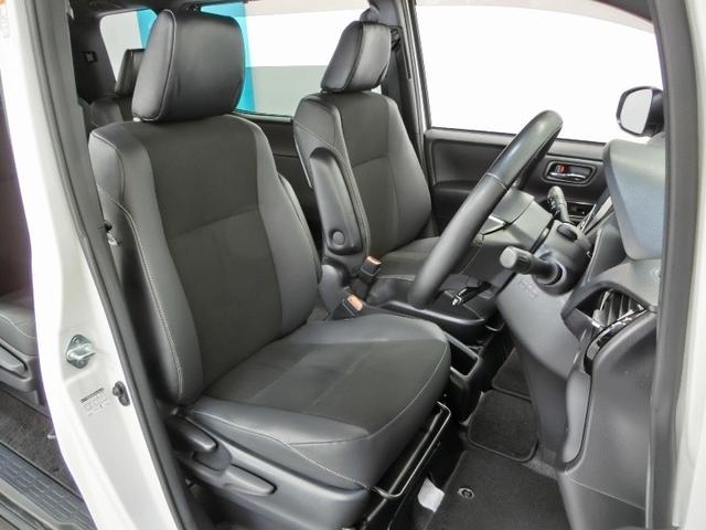 ノア ハイブリッドSi ダブルバイビーII ハイブリッド ワンオーナー 衝突被害軽減システム 横滑り防止機能 ABS エアバッグ オートクルーズコントロール 盗難防止装置 バックカメラ ETC ドラレコ ミュージックプレイヤー接続可 CD(10枚目)