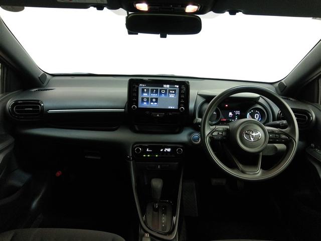 ヤリス ハイブリッドＧ　ハイブリッド　ワンオーナー　展示・試乗車　安全装備　衝突被害軽減システム　横滑り防止機能　ＡＢＳ　エアバッグ　オートクルーズコントロール　盗難防止装置　バックカメラ　ＥＴＣ　ドラレコ　スマートキー（10枚目）