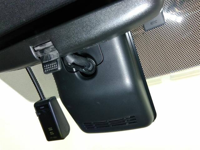 ヤリス ハイブリッドＧ　ハイブリッド　ワンオーナー　展示・試乗車　安全装備　衝突被害軽減システム　横滑り防止機能　ＡＢＳ　エアバッグ　オートクルーズコントロール　盗難防止装置　バックカメラ　ＥＴＣ　ドラレコ　スマートキー（28枚目）