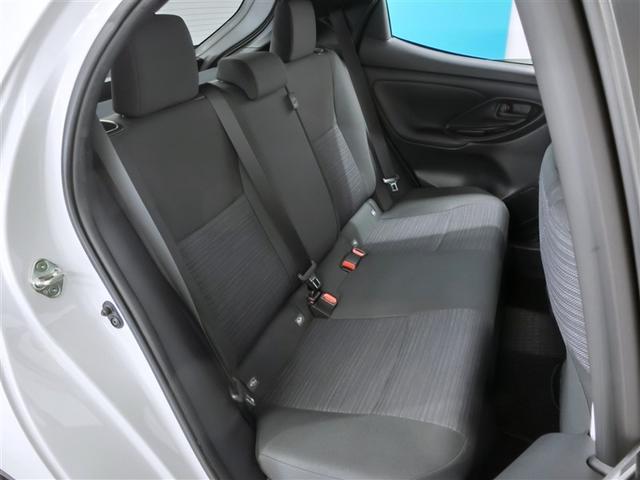 ヤリス ハイブリッドＺ　ハイブリッド　安全装備　衝突被害軽減システム　横滑り防止機能　ＡＢＳ　エアバッグ　オートクルーズコントロール　盗難防止装置　バックカメラ　ＥＴＣ　ドラレコ　ミュージックプレイヤー接続可　スマートキー（32枚目）