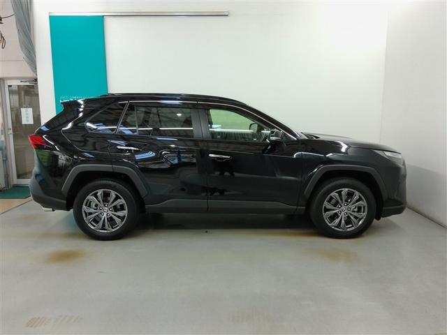 ＲＡＶ４ ハイブリッドＧ　ハイブリッド　ワンオーナー　４ＷＤ　電動シート　安全装備　衝突被害軽減システム　横滑り防止機能　ＡＢＳ　エアバッグ　オートクルーズコントロール　盗難防止装置　ナビ　バックカメラ　ＥＴＣ　ドラレコ（3枚目）