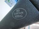 カーテンエアバックもついています。
