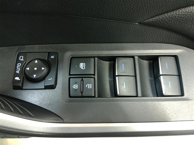 ＲＡＶ４ Ｘ　ワンオーナー　安全装備　衝突被害軽減システム　横滑り防止機能　ＡＢＳ　エアバッグ　オートクルーズコントロール　盗難防止装置　バックカメラ　ＥＴＣ　ミュージックプレイヤー接続可　スマートキー　キーレス（33枚目）