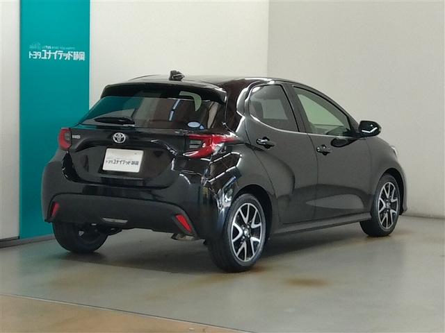 ヤリス Ｚ　展示・試乗車　安全装備　衝突被害軽減システム　横滑り防止機能　ＡＢＳ　エアバッグ　オートクルーズコントロール　盗難防止装置　ナビ　バックカメラ　ミュージックプレイヤー接続可　スマートキー　キーレス（7枚目）