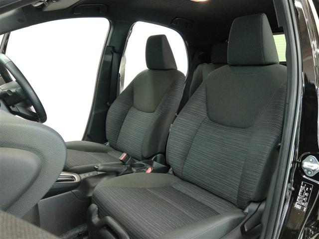 ヤリス Ｚ　展示・試乗車　安全装備　衝突被害軽減システム　横滑り防止機能　ＡＢＳ　エアバッグ　オートクルーズコントロール　盗難防止装置　ナビ　バックカメラ　ミュージックプレイヤー接続可　スマートキー　キーレス（31枚目）