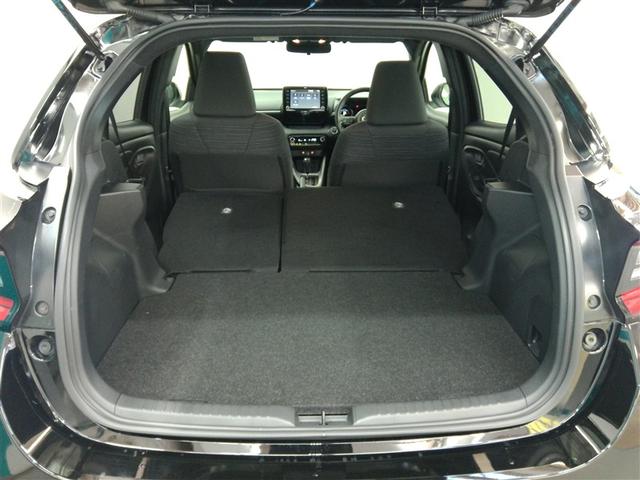 ヤリス Ｚ　展示・試乗車　安全装備　衝突被害軽減システム　横滑り防止機能　ＡＢＳ　エアバッグ　オートクルーズコントロール　盗難防止装置　ナビ　バックカメラ　ミュージックプレイヤー接続可　スマートキー　キーレス（38枚目）