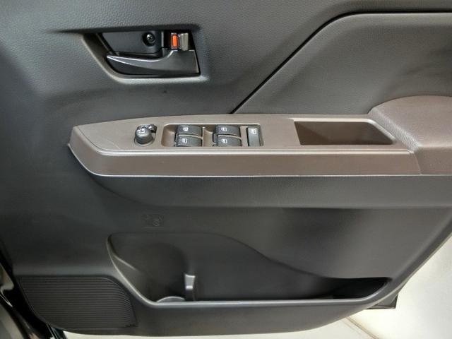 ルーミー G ワンオーナー 衝突被害軽減システム 横滑り防止機能 ABS エアバッグ 盗難防止装置 アイドリングストップ バックカメラ ETC ドラレコ ミュージックプレイヤー接続可 CD スマートキー キーレス(30枚目)