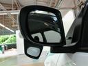 ドアミラーは電動格納機能もあります。駐車する際にこの機能があると大変便利ですね。