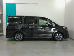 �͵��Υ��ʥ��ޥ��ѡ����󥰥֥�å����饹�ե졼���Ǥ��� 3