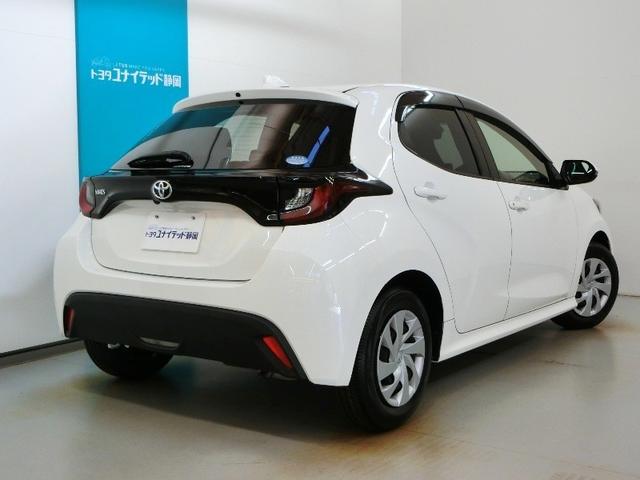 ヤリス X ワンオーナー 展示・試乗車 安全装備 衝突被害軽減システム 横滑り防止機能 ABS エアバッグ 盗難防止装置 ナビ バックカメラ ETC ドラレコ ミュージックプレイヤー接続可 スマートキー キーレス(2枚目)