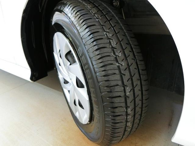 ヤリス X ワンオーナー 展示・試乗車 安全装備 衝突被害軽減システム 横滑り防止機能 ABS エアバッグ 盗難防止装置 ナビ バックカメラ ETC ドラレコ ミュージックプレイヤー接続可 スマートキー キーレス(9枚目)