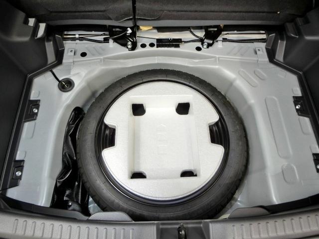 ヤリス X ワンオーナー 展示・試乗車 安全装備 衝突被害軽減システム 横滑り防止機能 ABS エアバッグ 盗難防止装置 ナビ バックカメラ ETC ドラレコ ミュージックプレイヤー接続可 スマートキー キーレス(15枚目)