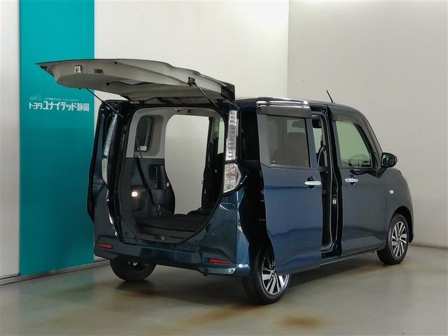 �o�b�N�h�A�ƃX���C�h�h�A���J����������Ԃł��B