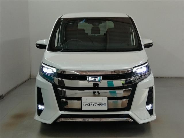 ノア ハイブリッドＳｉ　ハイブリッド　ワンオーナー　衝突被害軽減システム　横滑り防止機能　ＡＢＳ　エアバッグ　オートクルーズコントロール　盗難防止装置　バックカメラ　ＥＴＣ　ミュージックプレイヤー接続可　ＣＤ　スマートキー（5枚目）