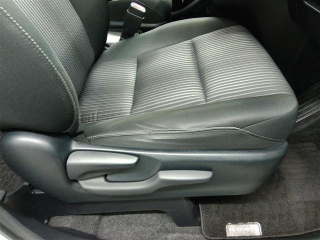 ノア ハイブリッドＳｉ　ハイブリッド　ワンオーナー　衝突被害軽減システム　横滑り防止機能　ＡＢＳ　エアバッグ　オートクルーズコントロール　盗難防止装置　バックカメラ　ＥＴＣ　ミュージックプレイヤー接続可　ＣＤ　スマートキー（12枚目）