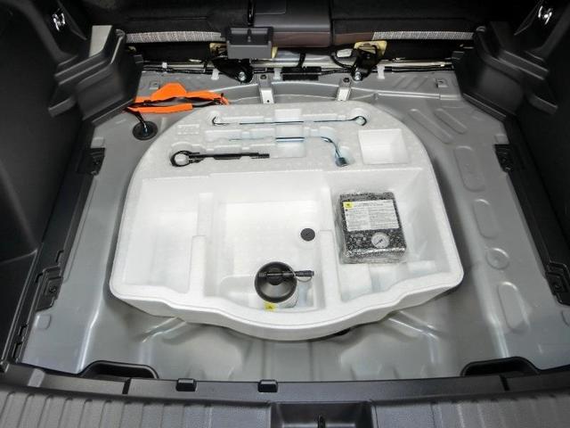 ヤリスクロス ハイブリッドZ ハイブリッド ワンオーナー 電動シート 安全装備 衝突被害軽減システム 横滑り防止機能 ABS エアバッグ オートクルーズコントロール 盗難防止装置 ナビ バックカメラ ETC ドラレコ スマートキー(38枚目)