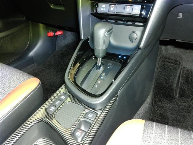 ヤリスクロス ハイブリッドＺ　アドベンチャー　ハイブリッド　電動シート　安全装備　衝突被害軽減システム　横滑り防止機能　ＡＢＳ　エアバッグ　オートクルーズコントロール　盗難防止装置　バックカメラ　ＥＴＣ　ドラレコ　ミュージックプレイヤー接続可（17枚目）