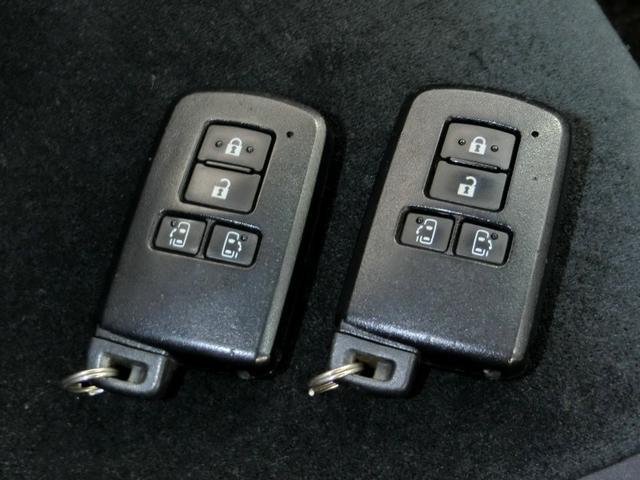 アルファード 2.5S ワンオーナー 安全装備 衝突被害軽減システム 横滑り防止機能 ABS エアバッグ オートクルーズコントロール 盗難防止装置 バックカメラ 後席モニター ETC ドラレコ ミュージックプレイヤー接続可(14枚目)