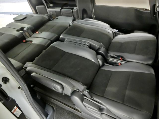 ノア Si ダブルバイビー ワンオーナー 衝突被害軽減システム 横滑り防止機能 ABS エアバッグ オートクルーズコントロール 盗難防止装置 アイドリングストップ バックカメラ ETC ドラレコ ミュージックプレイヤー接続可(17枚目)