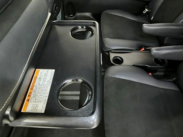 ノア Si ダブルバイビー ワンオーナー 衝突被害軽減システム 横滑り防止機能 ABS エアバッグ オートクルーズコントロール 盗難防止装置 アイドリングストップ バックカメラ ETC ドラレコ ミュージックプレイヤー接続可(29枚目)