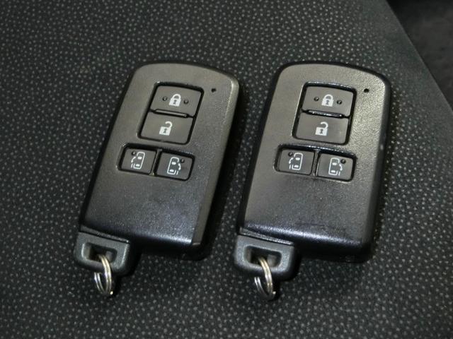 ノア Si ダブルバイビー ワンオーナー 衝突被害軽減システム 横滑り防止機能 ABS エアバッグ オートクルーズコントロール 盗難防止装置 アイドリングストップ バックカメラ ETC ドラレコ ミュージックプレイヤー接続可(34枚目)