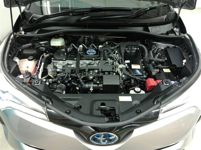 C-HR G ハイブリッド ワンオーナー ハーフレザー 安全装備 衝突被害軽減システム 横滑り防止機能 ABS エアバッグ オートクルーズコントロール 盗難防止装置 バックカメラ ETC ドラレコ CD キーレス(8枚目)