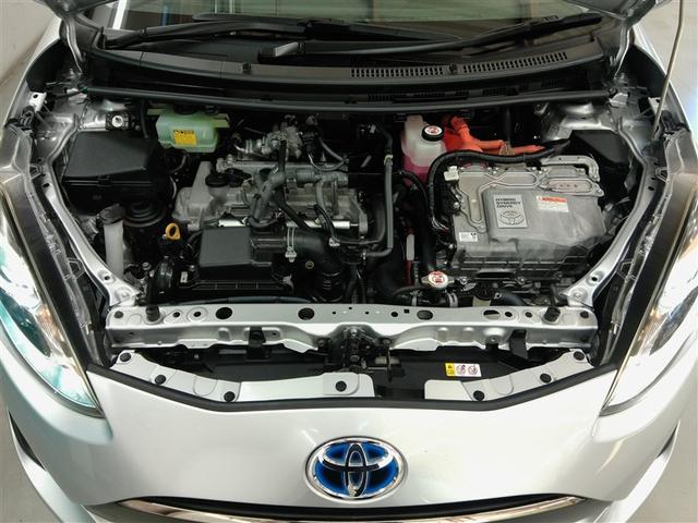 アクア S ハイブリッド 衝突被害軽減システム 横滑り防止機能 ABS エアバッグ 盗難防止装置 バックカメラ ETC ドラレコ ミュージックプレイヤー接続可 CD スマートキー キーレス フル装備 オートマ(8枚目)