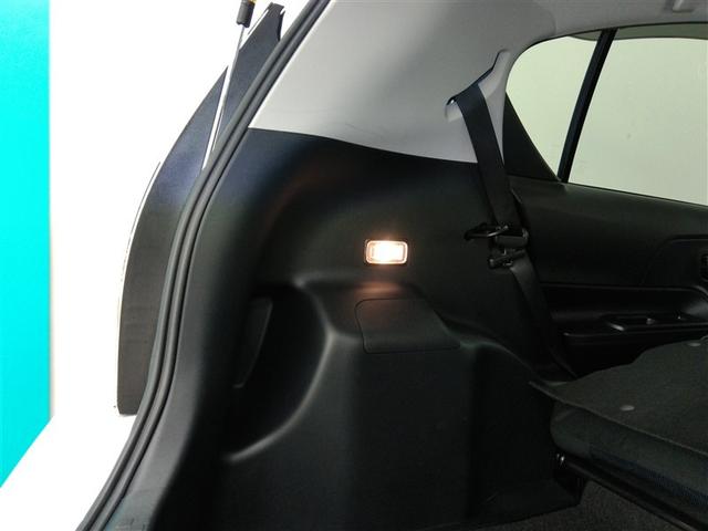 アクア S ハイブリッド 衝突被害軽減システム 横滑り防止機能 ABS エアバッグ 盗難防止装置 バックカメラ ETC ドラレコ ミュージックプレイヤー接続可 CD スマートキー キーレス フル装備 オートマ(19枚目)