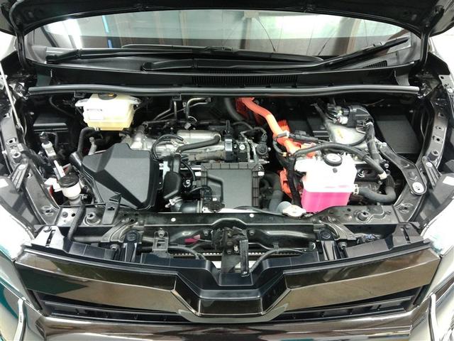 ヴォクシー ハイブリッドＺＳ　煌ＩＩ　ハイブリッド　ワンオーナー　衝突被害軽減システム　横滑り防止機能　ＡＢＳ　エアバッグ　オートクルーズコントロール　盗難防止装置　バックカメラ　後席モニター　ＥＴＣ　ドラレコ　ＣＤ　スマートキー（8枚目）