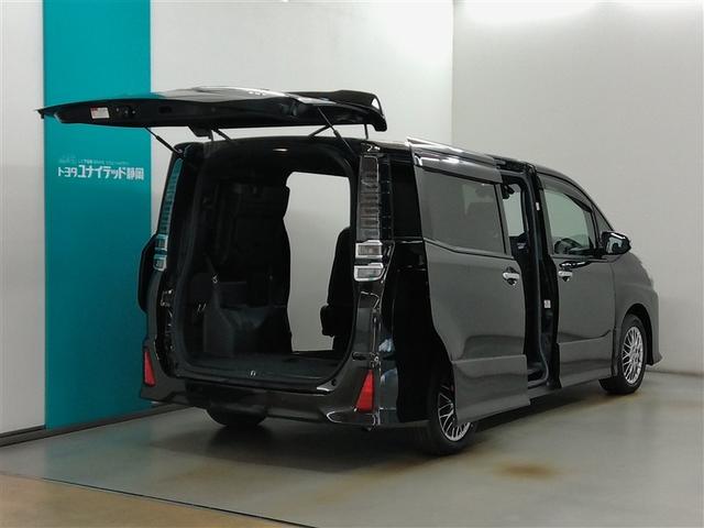 ヴォクシー ハイブリッドＺＳ　煌ＩＩ　ハイブリッド　ワンオーナー　衝突被害軽減システム　横滑り防止機能　ＡＢＳ　エアバッグ　オートクルーズコントロール　盗難防止装置　バックカメラ　後席モニター　ＥＴＣ　ドラレコ　ＣＤ　スマートキー（18枚目）