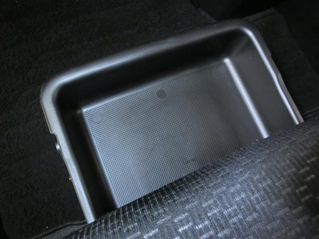 ルーミー Ｇ　ワンオーナー　衝突被害軽減システム　横滑り防止機能　ＡＢＳ　エアバッグ　盗難防止装置　アイドリングストップ　バックカメラ　ＥＴＣ　ドラレコ　ミュージックプレイヤー接続可　ＣＤ　スマートキー　キーレス（13枚目）