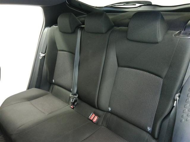 C-HR S LEDパッケージ ハイブリッド ワンオーナー 安全装備 衝突被害軽減システム 横滑り防止機能 ABS エアバッグ オートクルーズコントロール 盗難防止装置 バックカメラ ETC ドラレコ ミュージックプレイヤー接続可(17枚目)