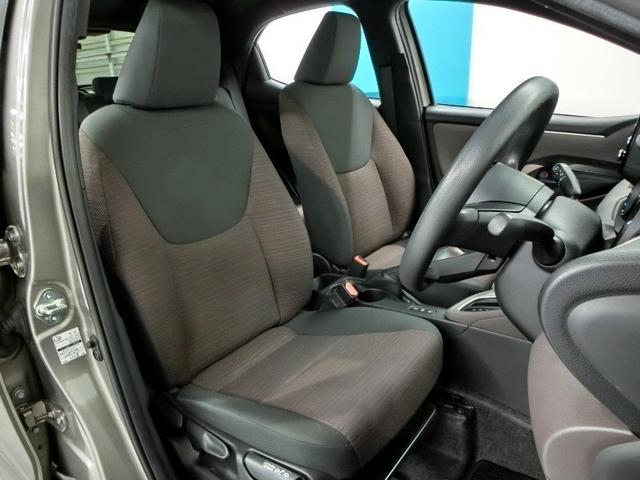 ヤリス ハイブリッドG ハイブリッド ワンオーナー 安全装備 衝突被害軽減システム 横滑り防止機能 ABS エアバッグ オートクルーズコントロール 盗難防止装置 バックカメラ ETC ドラレコ ミュージックプレイヤー接続可(9枚目)