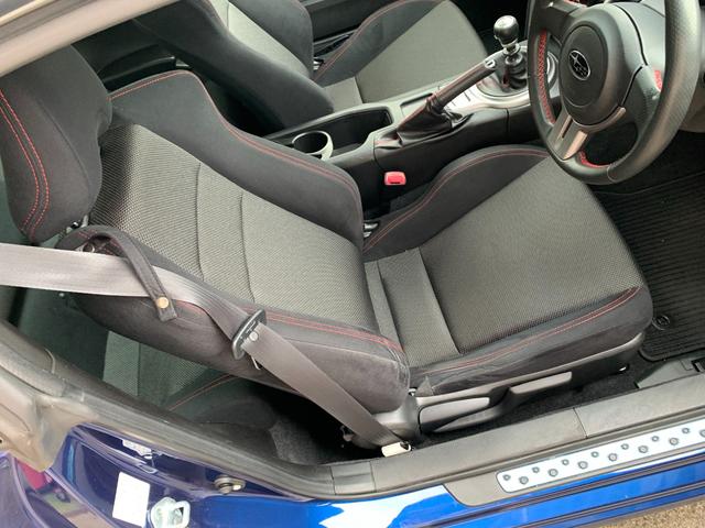 ＢＲＺ Ｓ　６ＭＴ　クスコフルタップ車高調　９．５Ｊ１８インチアルミ　タイヤ・ホイール新品　ＬＥＤフォグランプ　Ｂｌｕｅｔｏｏｔｈ対応ナビ　ＥＴＣ（30枚目）