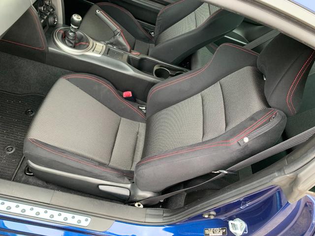 ＢＲＺ Ｓ　６ＭＴ　クスコフルタップ車高調　９．５Ｊ１８インチアルミ　タイヤ・ホイール新品　ＬＥＤフォグランプ　Ｂｌｕｅｔｏｏｔｈ対応ナビ　ＥＴＣ（50枚目）