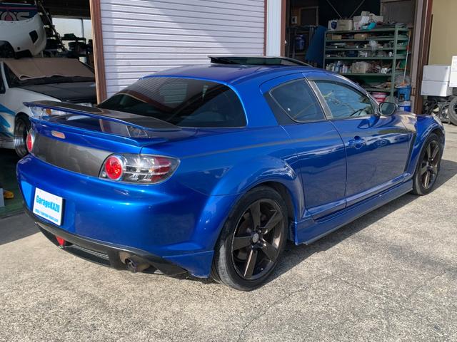 ＲＸ－８ タイプＳ　６ＭＴ　マツダスピードエアロ　サンルーフ　タナベウルトラメダリオンマフラー　リヤスポイラー　オーディオ外部入力ＵＳＢ端子　ＥＴＣ（7枚目）