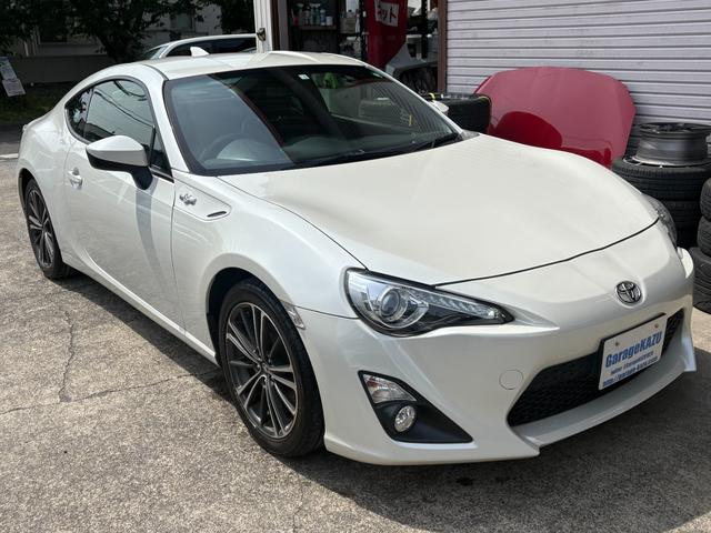 ８６ ＧＴ　６ＭＴ　ナビ　Ｂｌｕｅｔｏｏｔｈオーディオ　ＥＴＣ（9枚目）