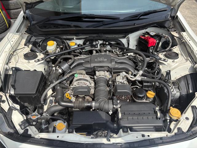 ８６ ＧＴ　６ＭＴ　ナビ　Ｂｌｕｅｔｏｏｔｈオーディオ　ＥＴＣ（13枚目）