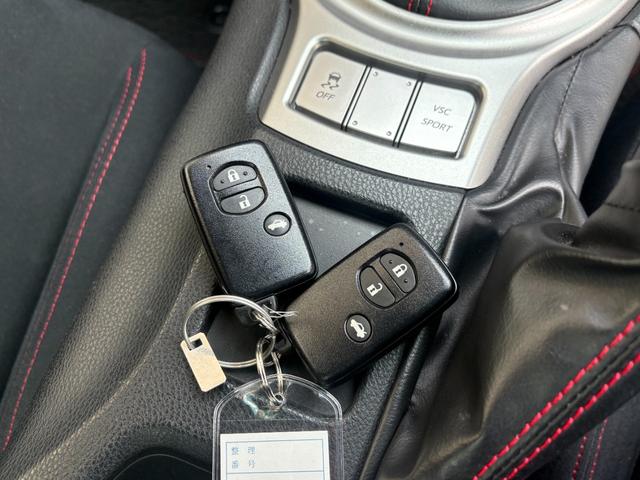 ８６ ＧＴ　６ＭＴ　ナビ　Ｂｌｕｅｔｏｏｔｈオーディオ　ＥＴＣ（36枚目）